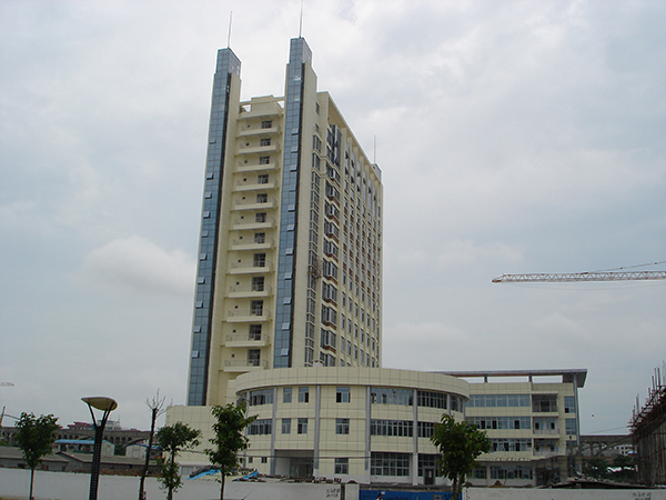 福建石獅服裝城辦公大樓